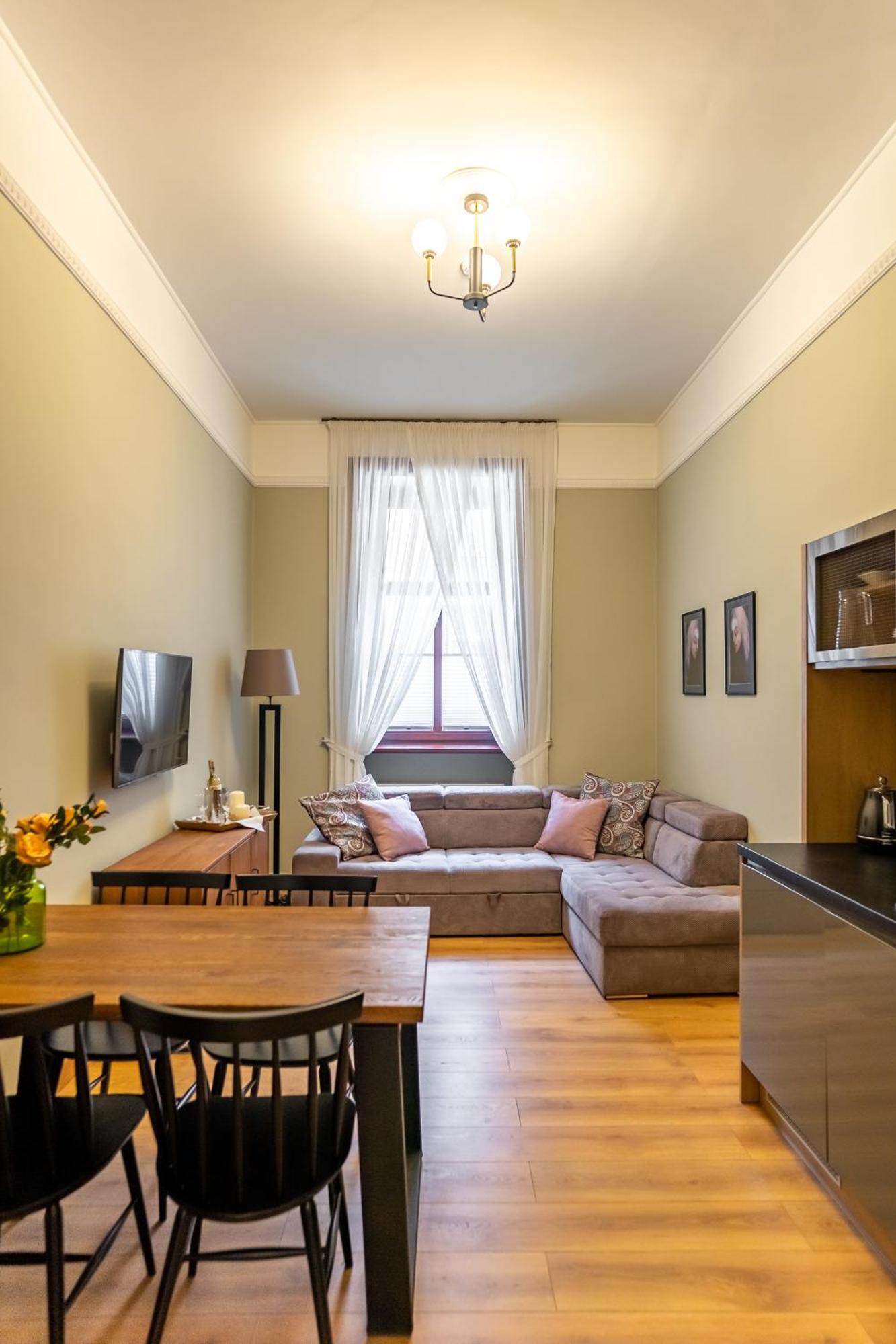 Old Town Ac Apartments Main Raiway Station Kraków Zewnętrze zdjęcie